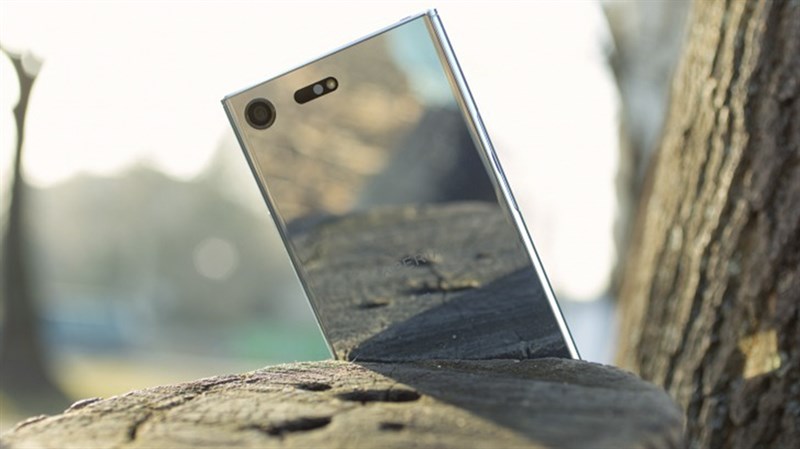 Đánh giá chi tiết Xperia XZ Premium