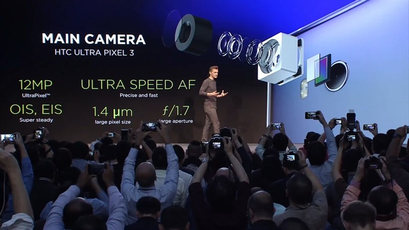 Camera HTC U11 có khả năng lấy nét nhanh như DSRL