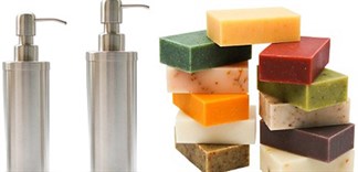 Vì sao tắm bằng xà bông cục tốt hơn?