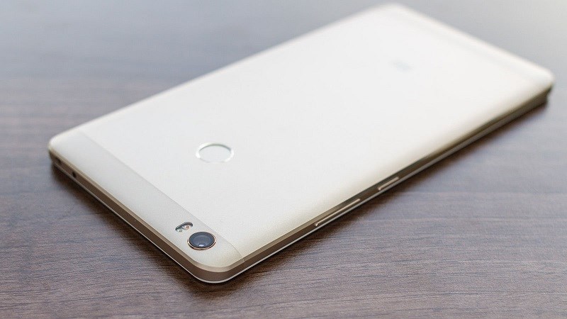 Xiaomi Mi Max sẽ có dung lượng pin khổng lồ, lên tới 5.349 mAh