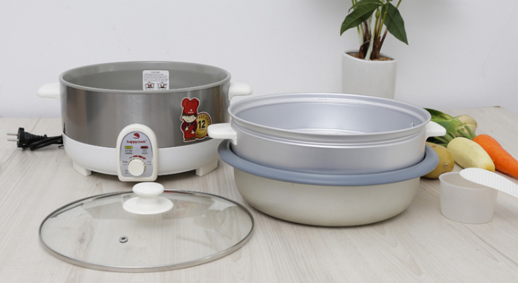 Nồi lẩu điện Happycook HCHP-350ST 3.5 lít có phần lòng nồi được sản xuất từ hợp kim nhôm tráng men chống dính