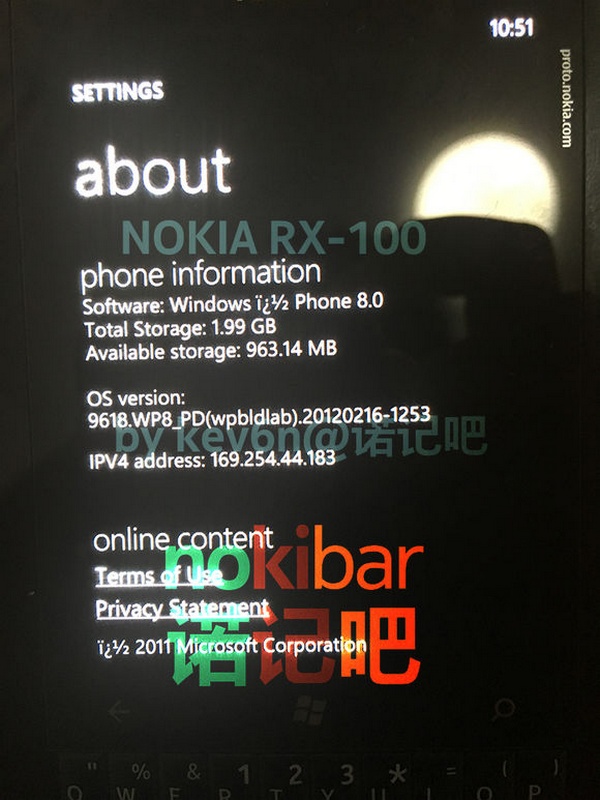 Lần đầu tiên xuất hiện chiếc smartphone Nokia chạy Windows Phone 8, bàn phím QWERTY Lần đầu tiên xuất hiện chiếc smartphone Nokia chạy Windows Phone 8, bàn phím QWERTY