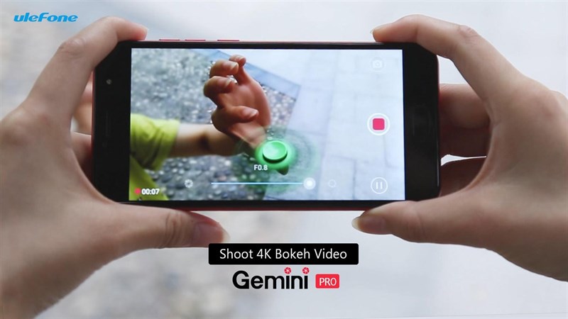 Quay video 4K xóa phông là một tính năng đáng để trải nghiệm trên các dòng smartphone cao cấp hiện nay. Với nó, bạn có thể quay lại những khoảnh khắc sống động và chất lượng vô cùng sắc nét. Hãy cùng chúng tôi khám phá tính năng quay video 4k xóa phông trên điện thoại và trải nghiệm những điều tuyệt vời mà nó mang lại.