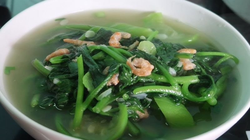 Bitter gourd soup with morning glory