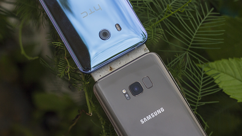 Đọ dáng Galaxy S8 Plus và HTC U11 Đọ dáng Galaxy S8 Plus và HTC U11