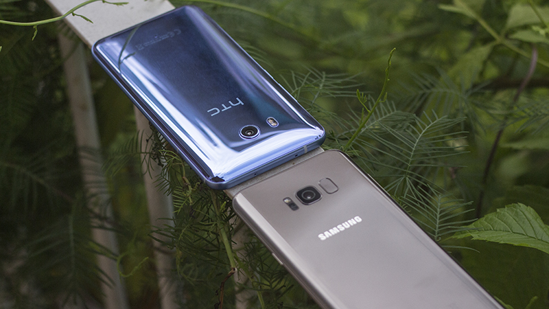 Đọ dáng Galaxy S8 Plus và HTC U11 Đọ dáng Galaxy S8 Plus và HTC U11