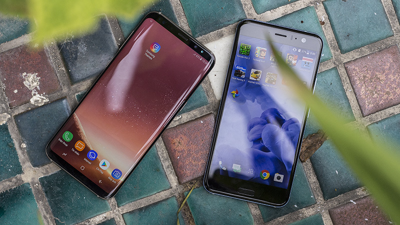 Đọ dáng Galaxy S8 Plus và HTC U11 Đọ dáng Galaxy S8 Plus và HTC U11