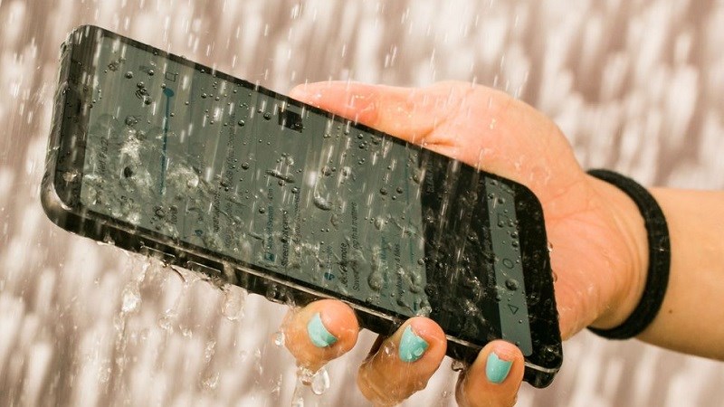 LG chuẩn bị tung ra G6 Pro giá rẻ hơn và G6 Plus hỗ trợ sạc không dây