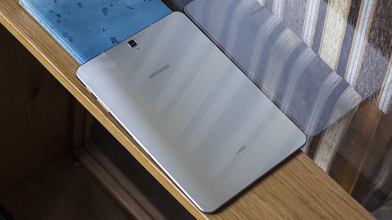 Trên tay Galaxy Tab S3