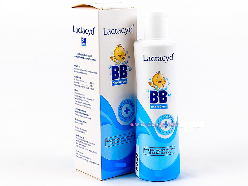 Sữa tắm gội Lactacyd