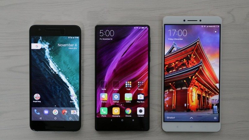 Smartphone có viền màn hình ngày càng mỏng