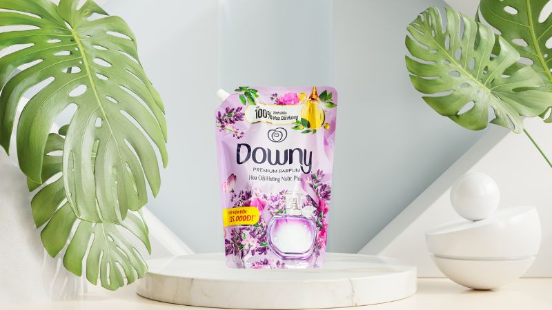 Nước xả vải Downy oải hương