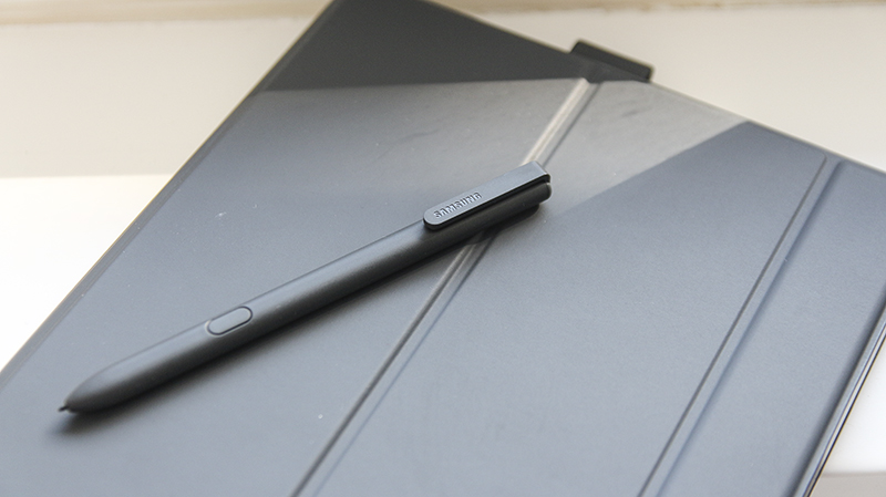 Đánh giá chi tiết Galaxy Book