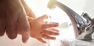Những thời điểm nên rửa tay cho bé ngay để tránh bệnh tật