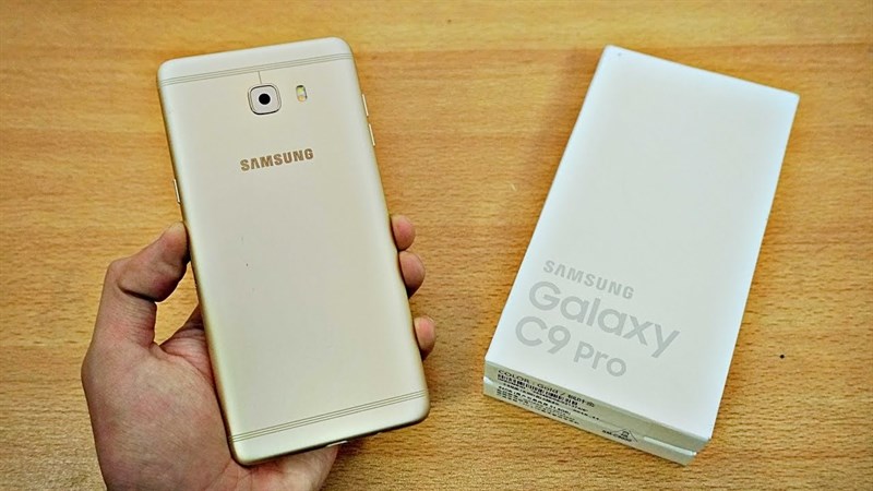 Galaxy C9 Pro RAM 6GB, camera 16/16 MP, pin 4.000 mAh giảm giá mạnh mẽ dịp cuối tuần Galaxy C9 Pro RAM 6GB, camera 16/16 MP, pin 4.000 mAh giảm giá mạnh mẽ dịp cuối tuần
