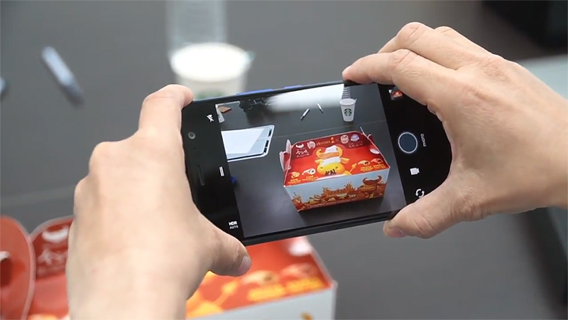 Nhiều hãng thì đầu tư vào cảm biến và các tính năng khác Nhiều hãng thì đầu tư vào cảm biến và các tính năng khác