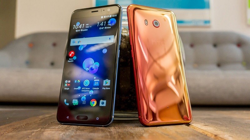 Ấn tượng với thời lượng dùng pin của HTC U11, vượt mặt cả Galaxy S8 và LG G6 Ấn tượng với thời lượng dùng pin của HTC U11, vượt mặt cả Galaxy S8 và LG G6