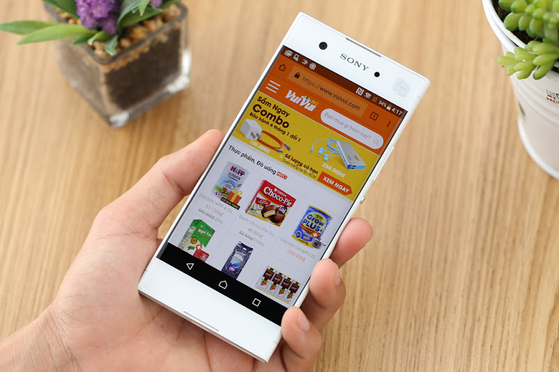 Loạt smartphone hàng hiệu đang được giảm giá cực hấp dẫn tại VuiVui.com (HCM) - ảnh 6 Loạt smartphone hàng hiệu đang được giảm giá cực hấp dẫn tại VuiVui.com (HCM) - ảnh 6