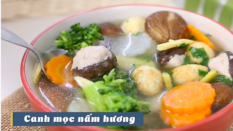 Canh mọc nấm hương