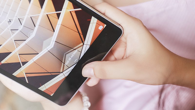 Trên tay Huawei MediaPad M3 Lite