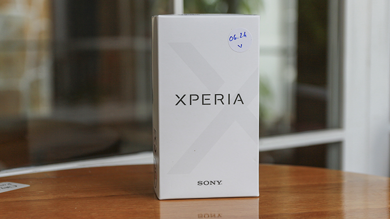 Trên tay Xperia XA1 Ultra