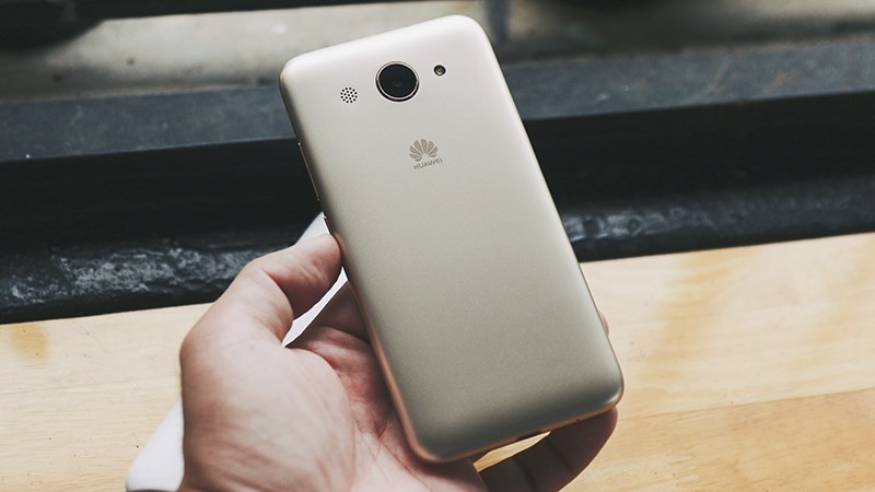 Trên tay Huawei Y3 2017 Trên tay Huawei Y3 2017