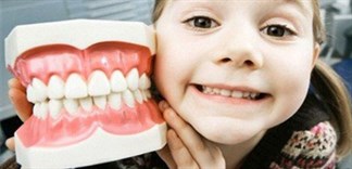 Có nên tẩy trắng răng tại nhà cho bé?