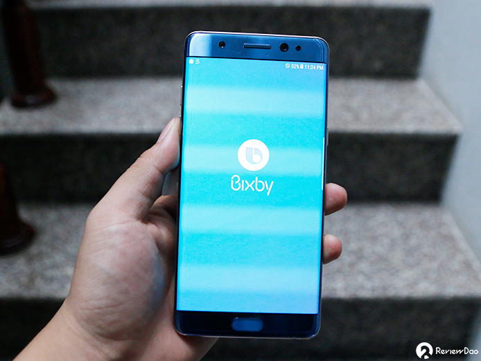 Trên tay Galaxy Note FE màu xanh san hô đầu tiên tại Việt Nam Trên tay Galaxy Note FE màu xanh san hô đầu tiên tại Việt Nam