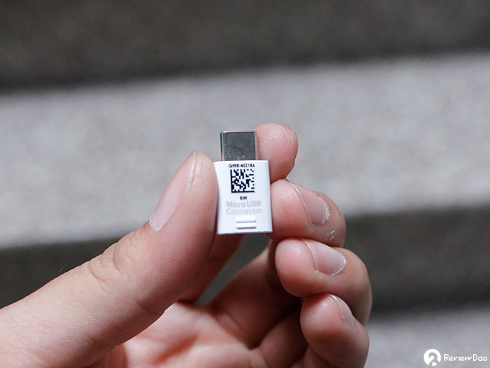 Trên tay Galaxy Note FE màu xanh san hô đầu tiên tại Việt Nam Trên tay Galaxy Note FE màu xanh san hô đầu tiên tại Việt Nam