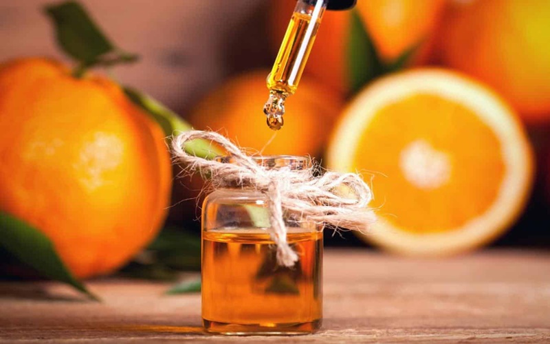 Orange aromatherapy oil