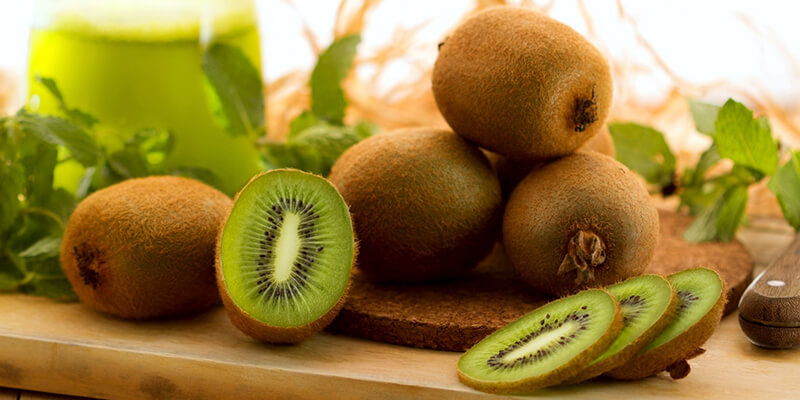 Công dụng làm trắng da của kiwi