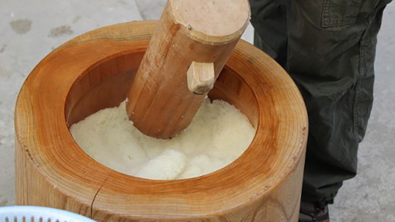Bánh phồng sữa dừa - món bánh đặc sản của xứ sở miền Tây