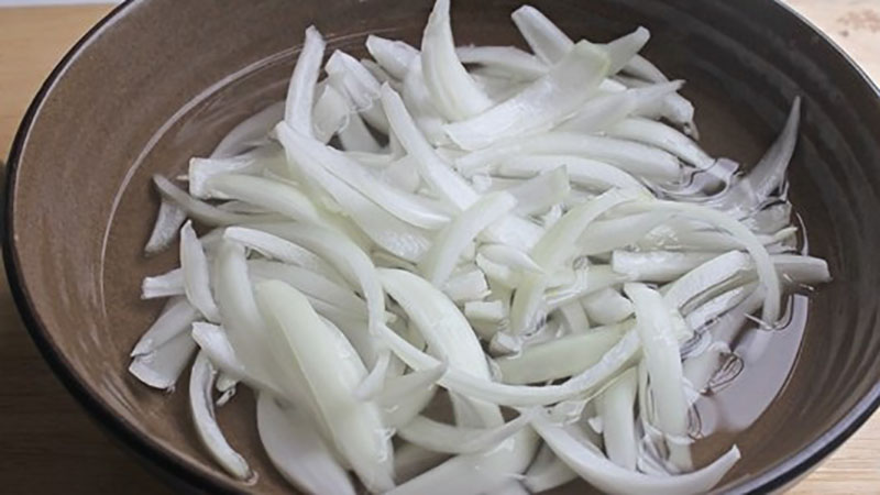 Cách nấu cháo hến giữ ấm cho ngày mưa Cách nấu cháo hến giữ ấm cho ngày mưa