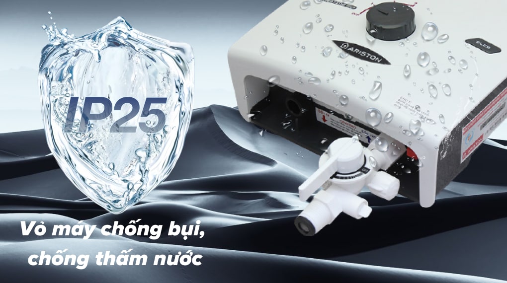 Máy nước nóng Ariston của nước nào? Có tốt không? > Vỏ máy chống bụi, chống thấm nước đạt chuẩn IP25