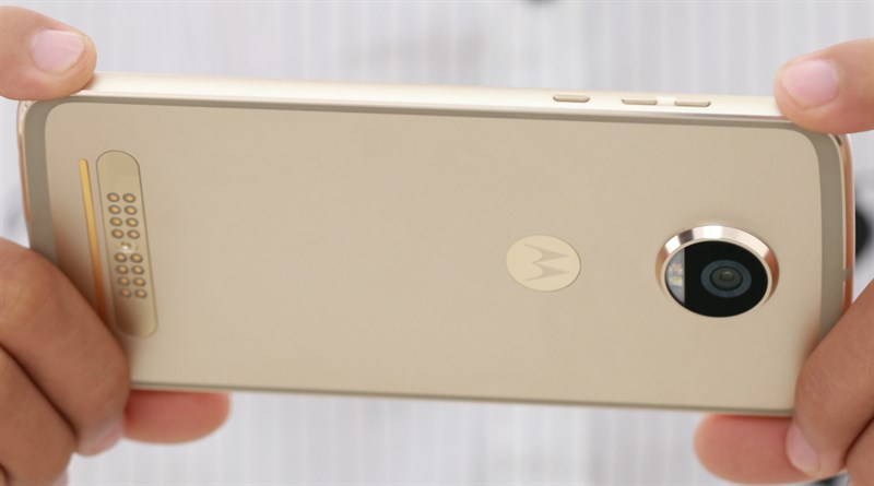 Motorola Moto Z2 Play Motorola Moto Z2 Play