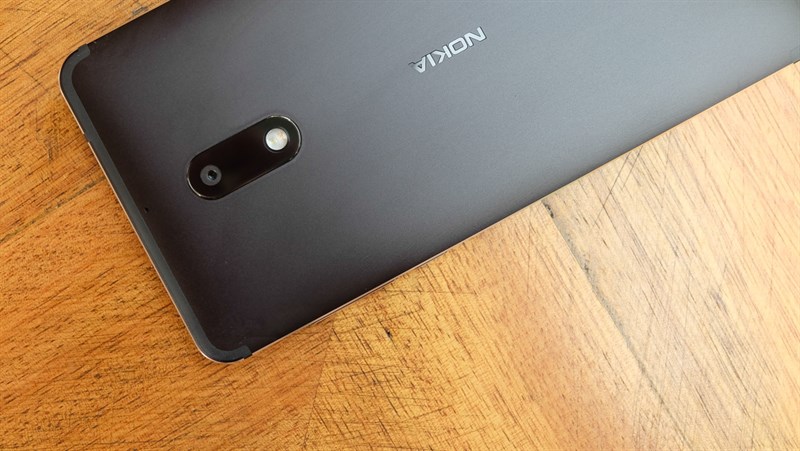 So sánh Galaxy J7 Pro và Nokia 6 So sánh Galaxy J7 Pro và Nokia 6