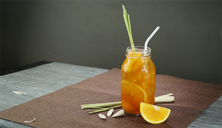 Cách làm trà đào cam sả đã khát ngày hè