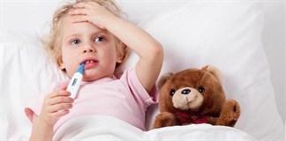 Cách hạ sốt cho bé bằng nguyên liệu từ thiên nhiên