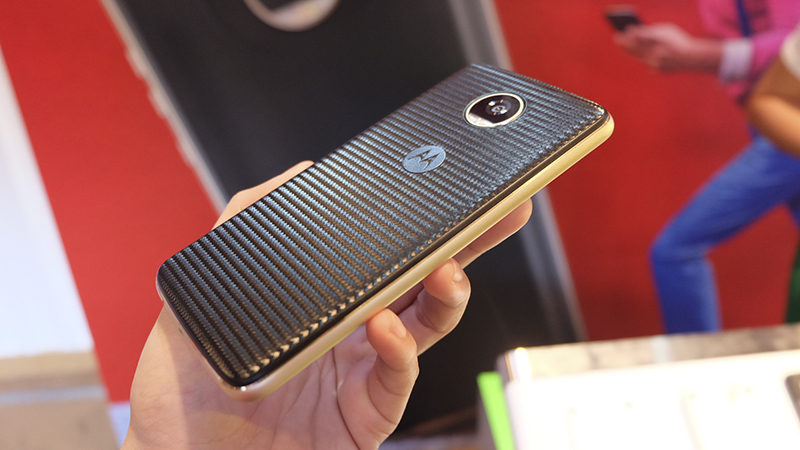 Trên tay Moto E4 Plus,Moto C Plus,Moto C