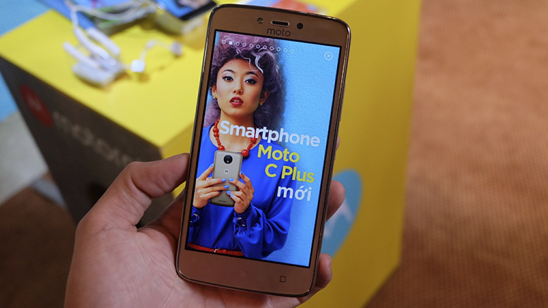 Trên tay Moto E4 Plus,Moto C Plus,Moto C
