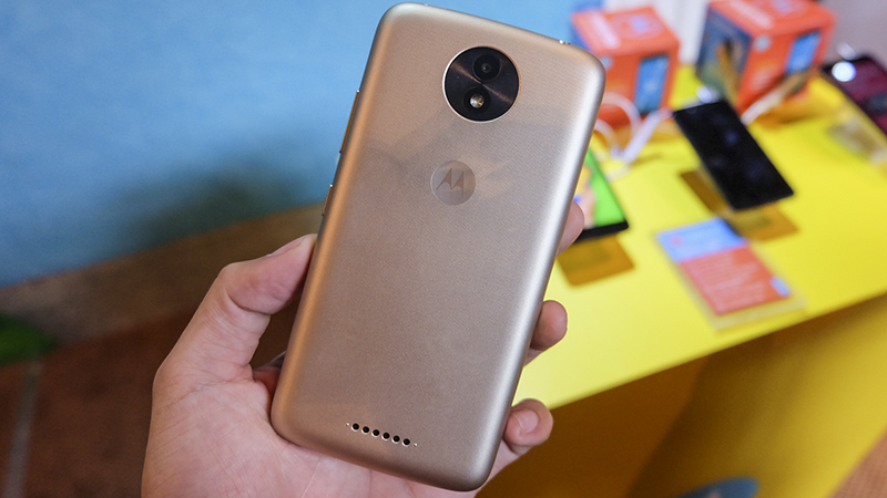 trên tay Moto E4 Plus, C Plus, C