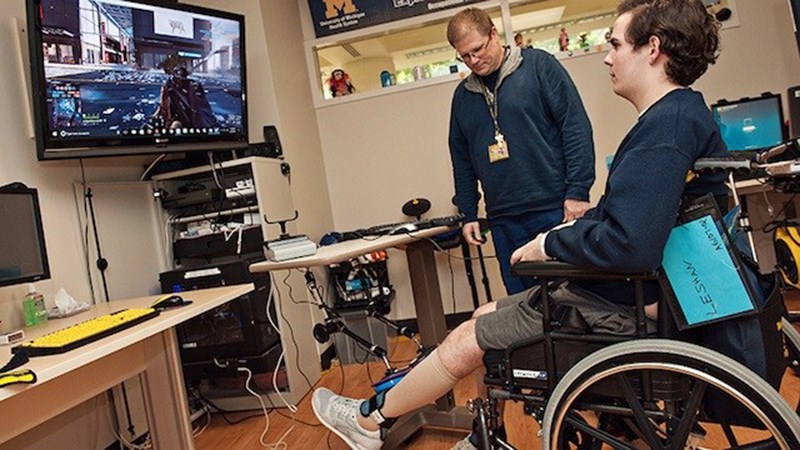 how-video-games-help-stroke-patient-regain-lost-functions