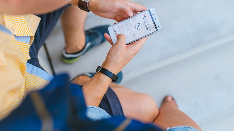 Không tin điện thoại có thể cứu người, bạn cần xem ngay bài viết này!