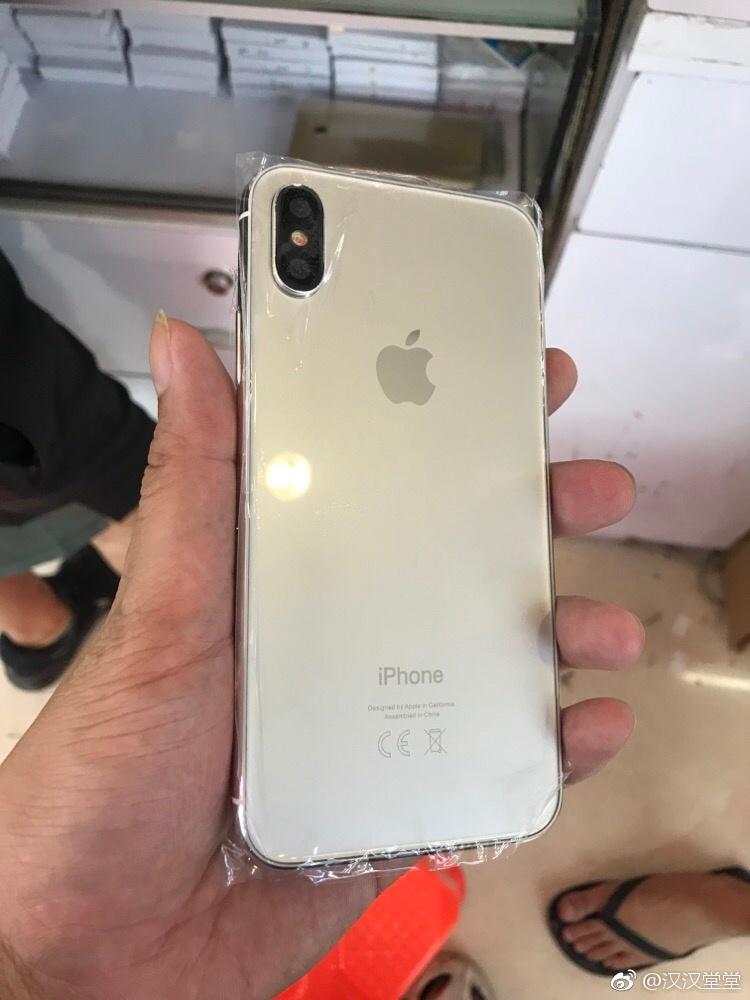 iPhone 8 bị rò rỉ: iPhone 8 nhanh chóng chinh phục người dùng với thiết kế đẹp và tính năng ưu việt. Tuy nhiên, nếu bạn đang quan tâm đến thông tin rò rỉ, hãy xem hình ảnh để khám phá thêm và đánh giá sản phẩm trước khi quyết định mua.