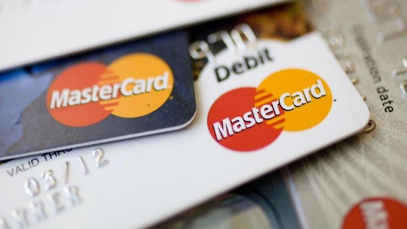 Mastercard debit: Thẻ ghi nợ