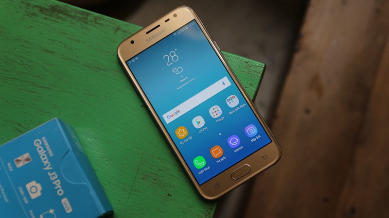 Galaxy J3 Pro Galaxy J3 Pro