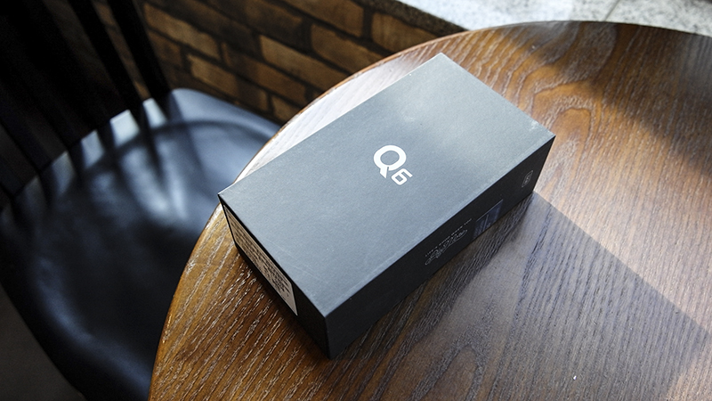 Trên tay LG Q6 tại Việt Nam