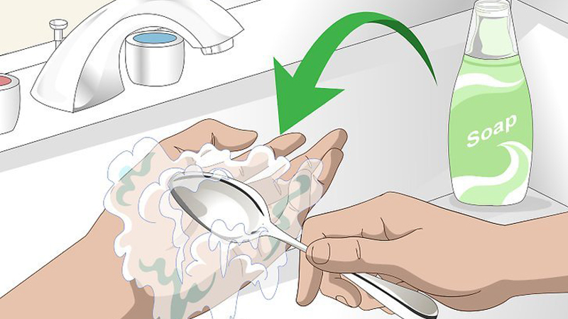 Cách loại bỏ mùi tỏi dính trên tay trong nháy nhắt Cách loại bỏ mùi tỏi dính trên tay trong nháy nhắt