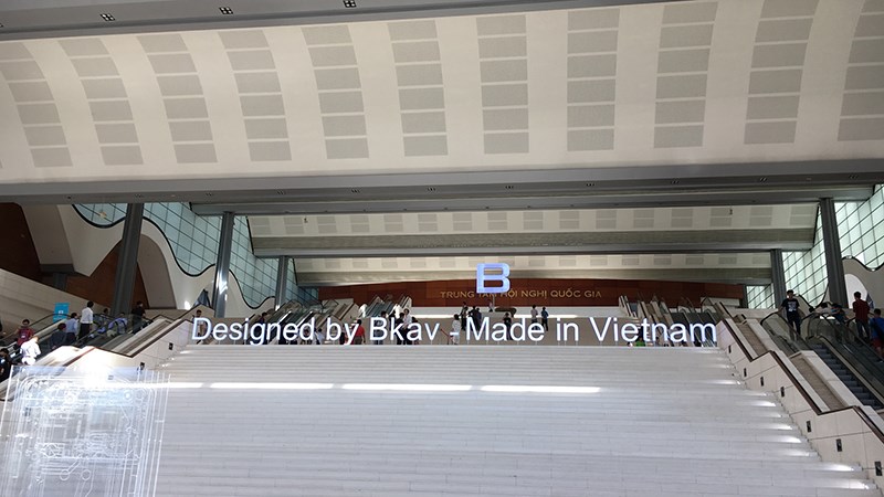 Ra mắt Bphone 2 Ra mắt Bphone 2