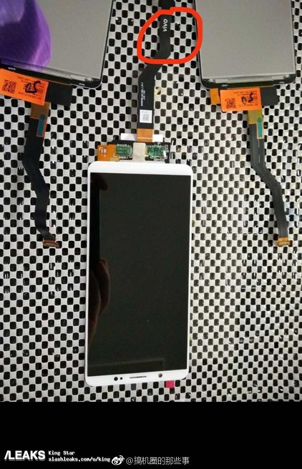 Vivo X20 ảnh do slashleaks cung cấp Vivo X20 ảnh do slashleaks cung cấp